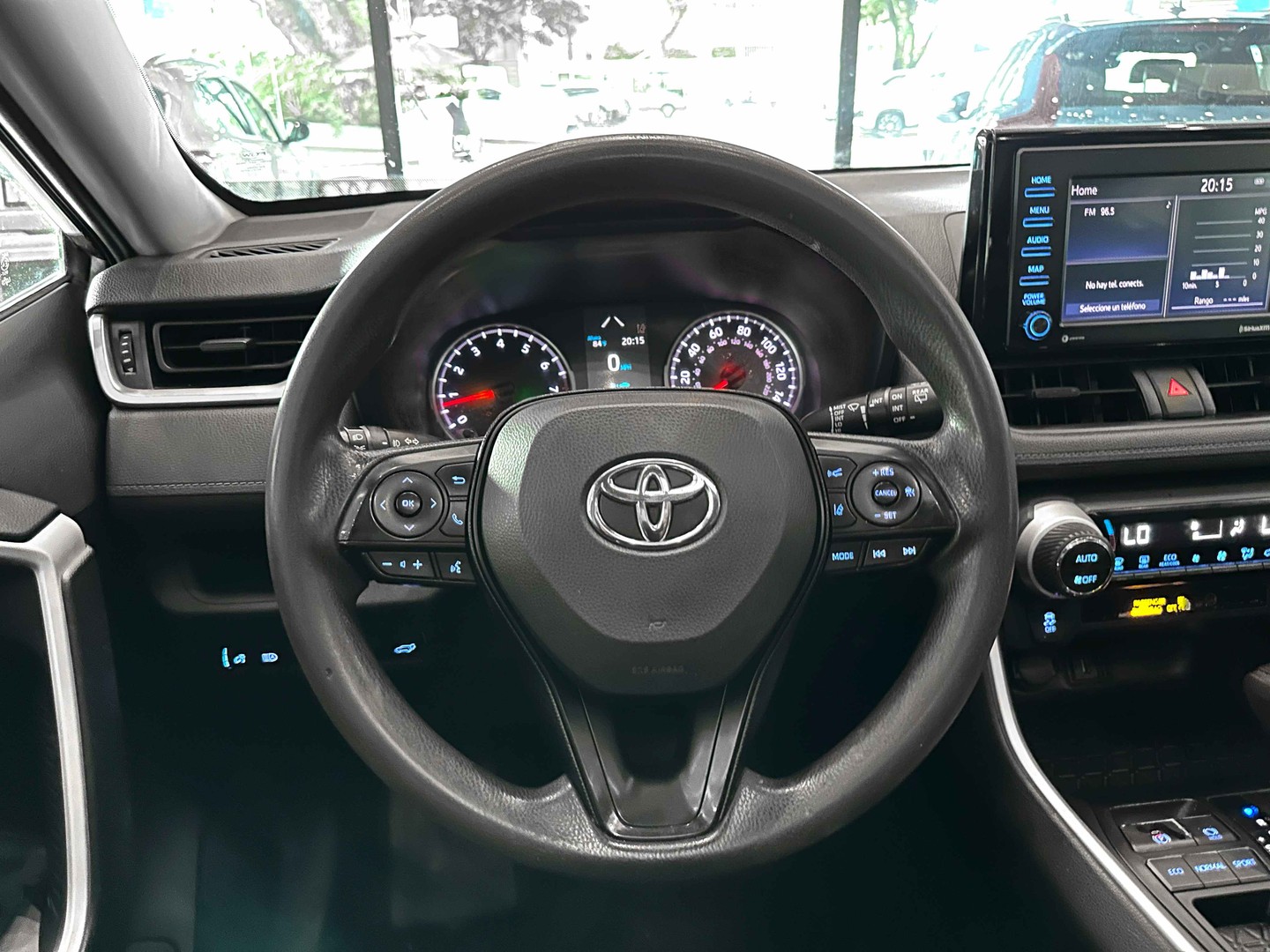 jeepetas y camionetas - Toyota RAV4 XLE 2020 6