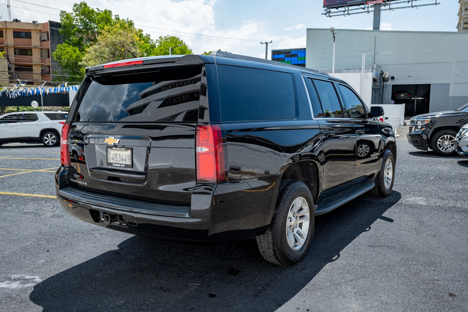 jeepetas y camionetas - Chevrolet Suburban LS 2019 2