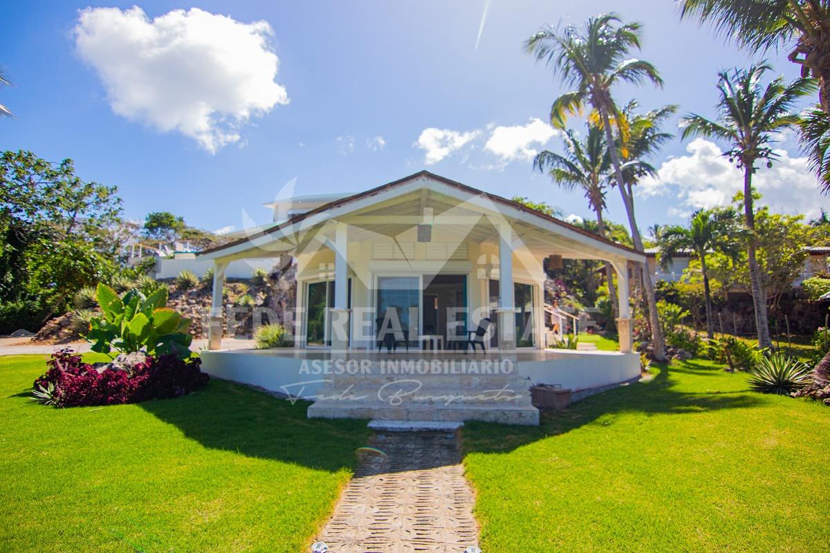 casas vacacionales y villas - VILLA EN LAS GALERAS CON PISCINA Y VISTA AL MAR - SAMANÁ 4