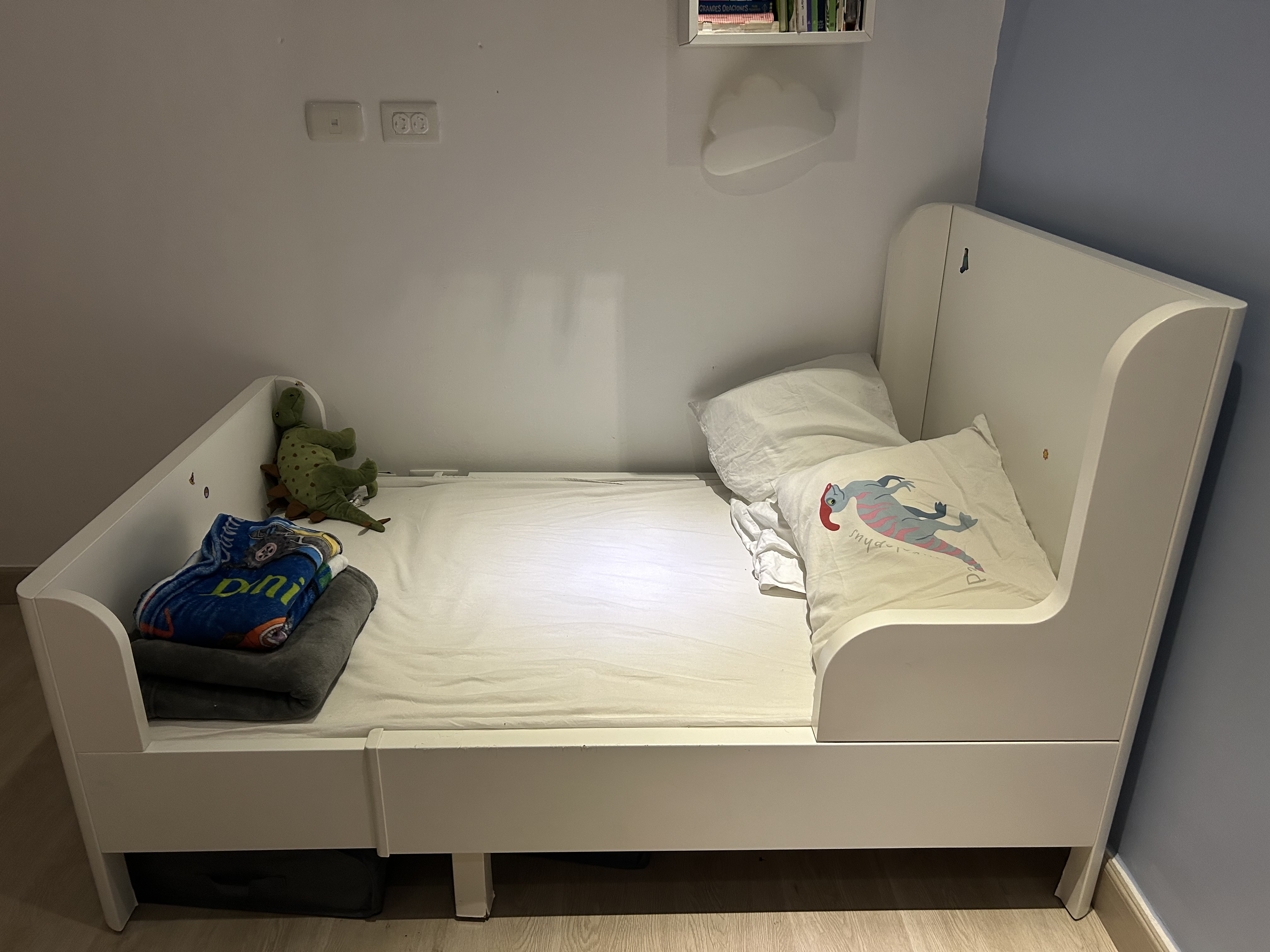 muebles - Vendo cama extensible de IKEA. Negociable 1