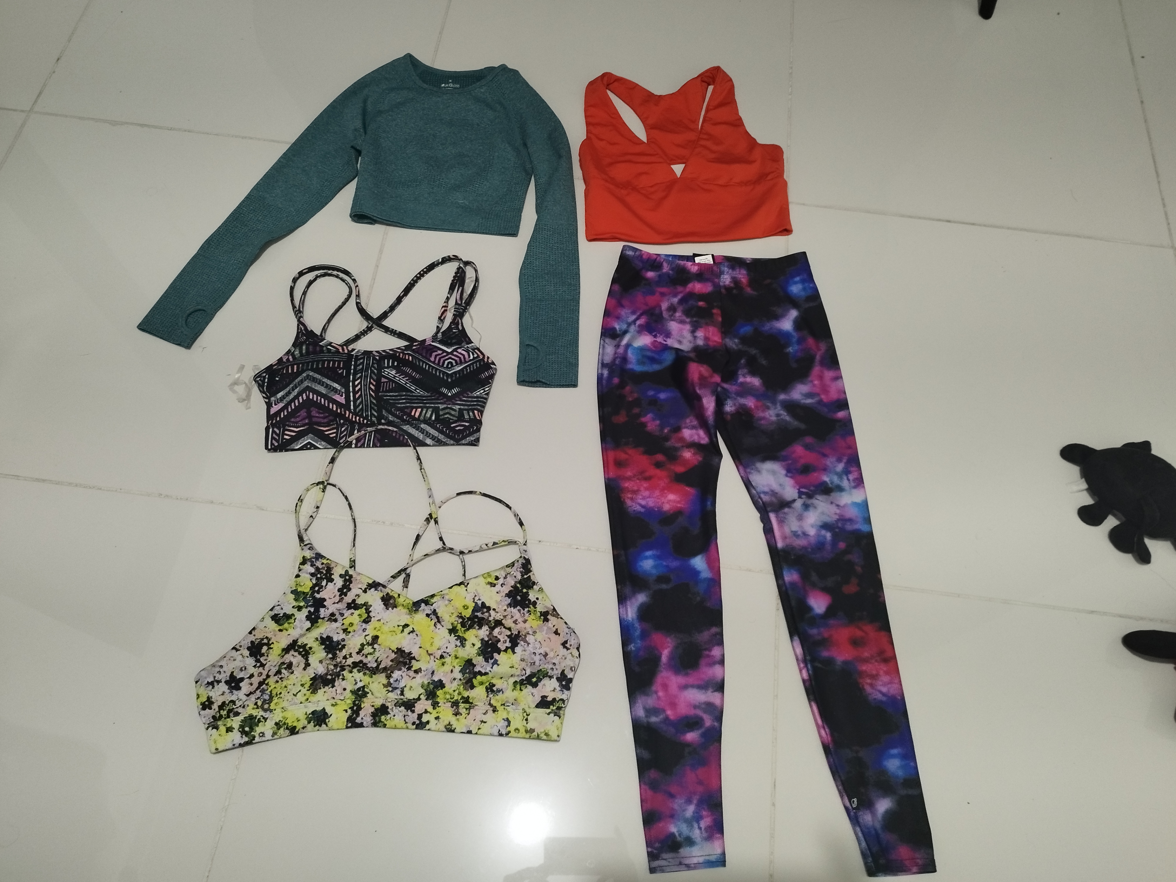 ropa para mujer - Vendo caja de ropa americana (no paca) 