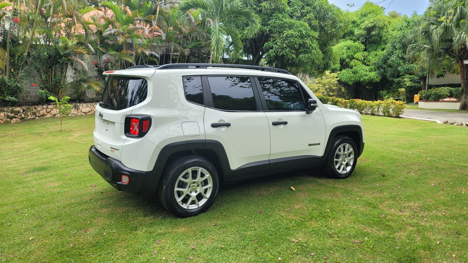 jeepetas y camionetas - Jeep renegado sport 2023 4