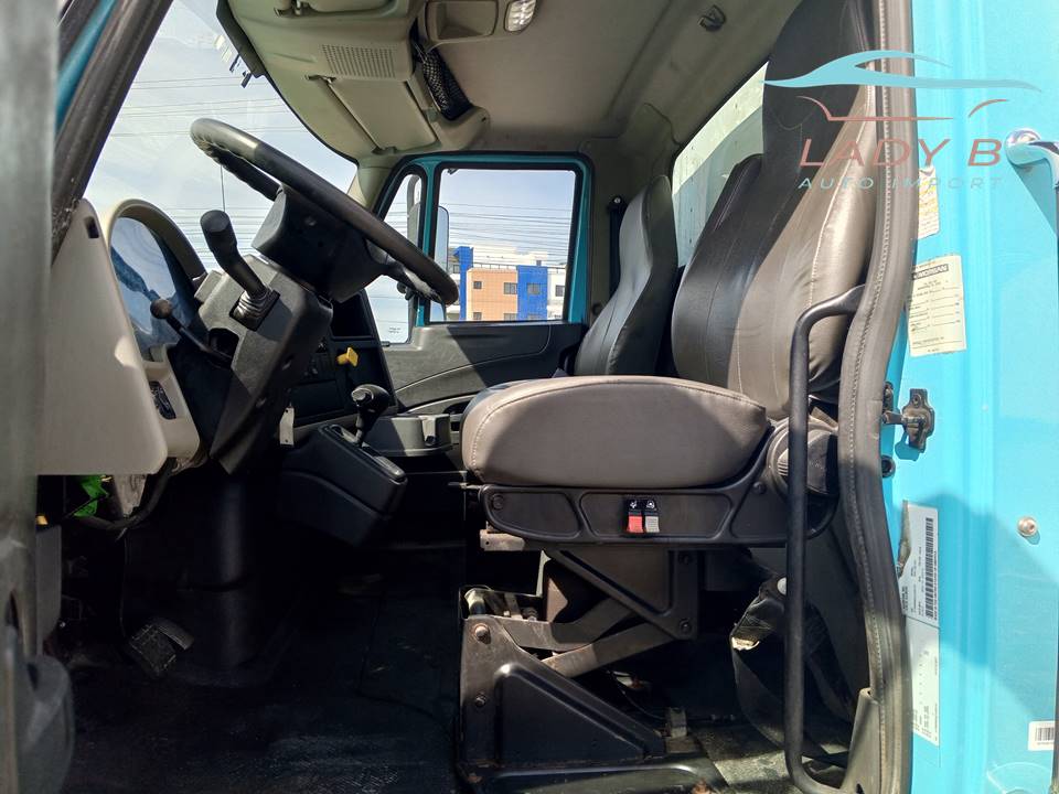 camiones y vehiculos pesados - INTERNATIONAL DURASTAR 4300 año 2018 6