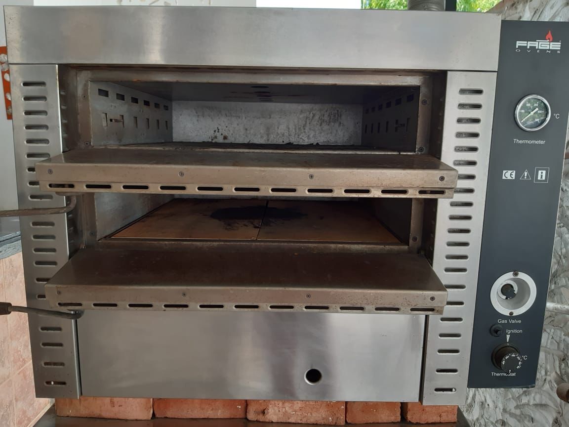 equipos profesionales - Horno con sistema LG Conveyor  0