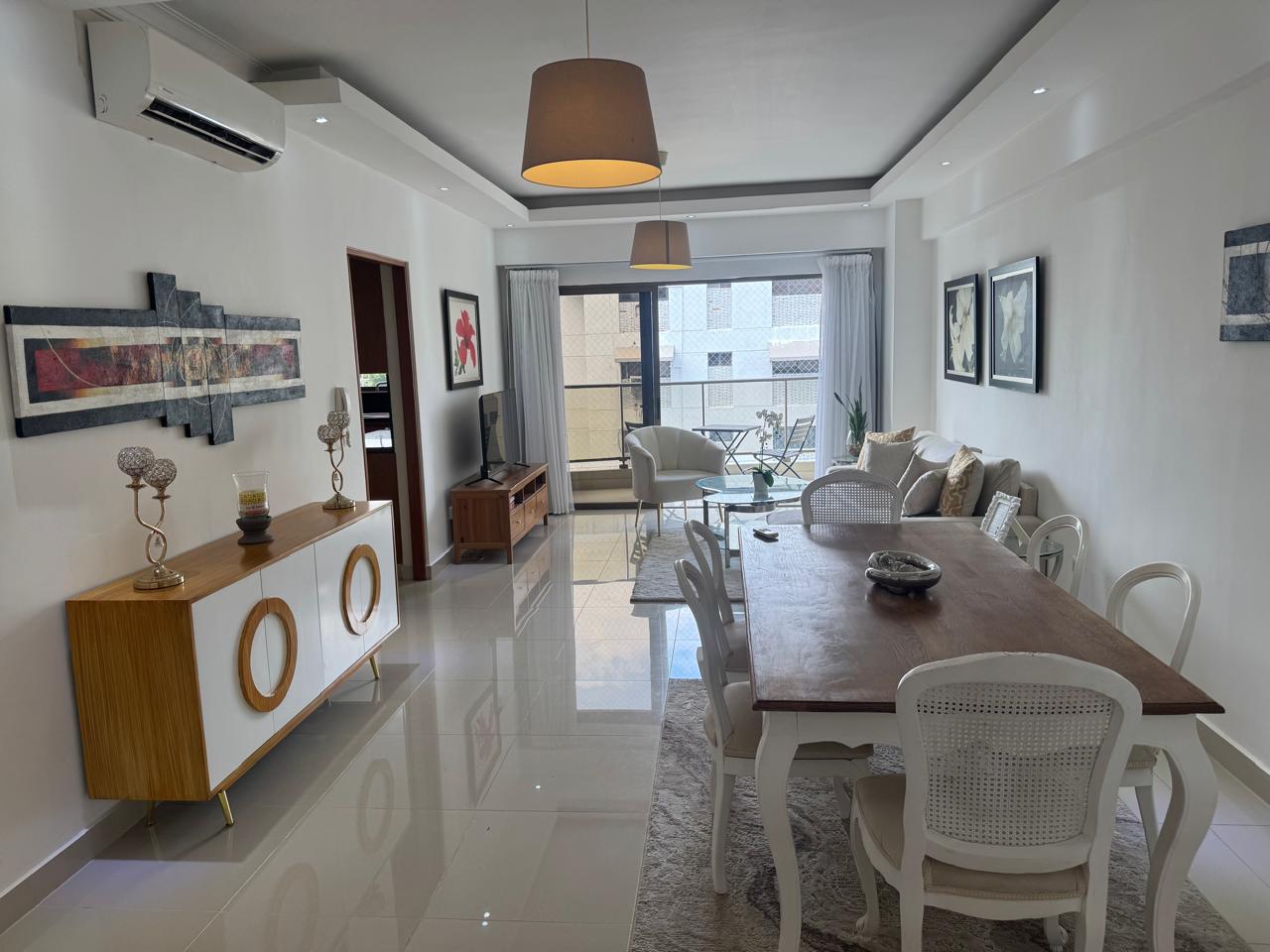 apartamentos - Rento apartamento amueblado en piantini  0