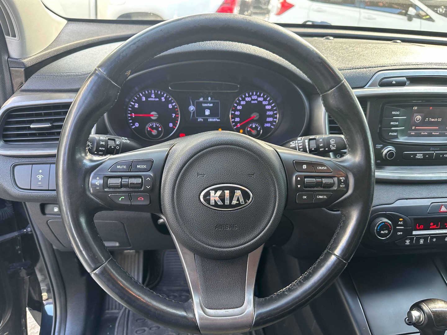 jeepetas y camionetas - Kia sorento LX 2017 3