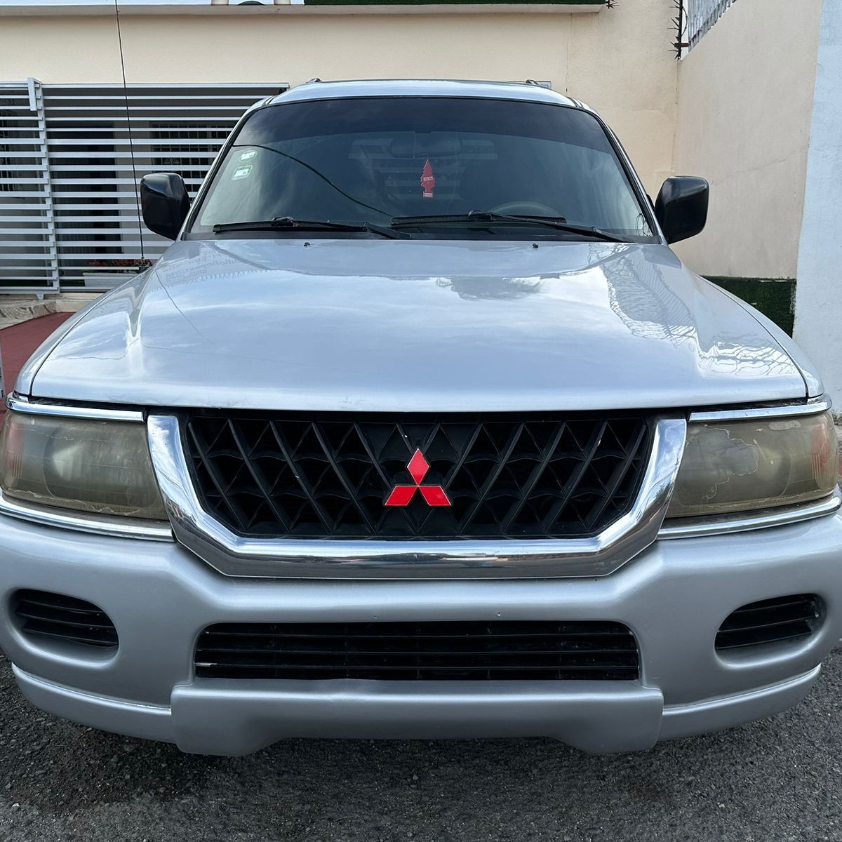 jeepetas y camionetas - mitsubishi montero sport 2004