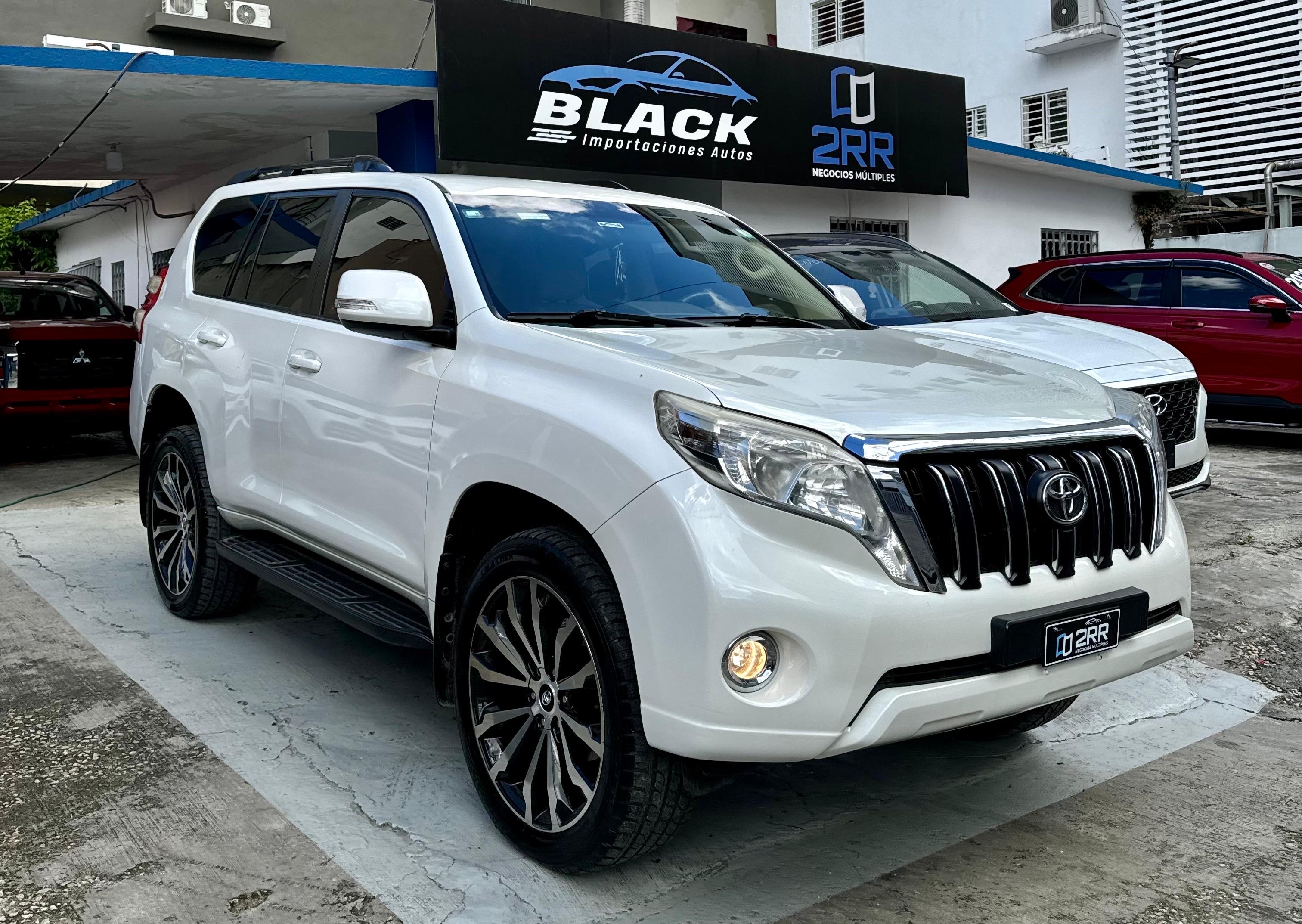 jeepetas y camionetas - Toyota Land Cruiser Prado TXL 2015 3