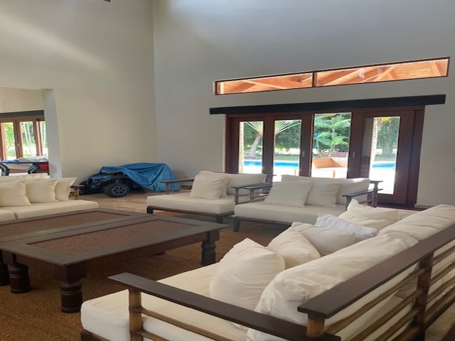 casas vacacionales y villas - VILLA EN JUAN DOLIO Guavaberry AMUEBLADA 4