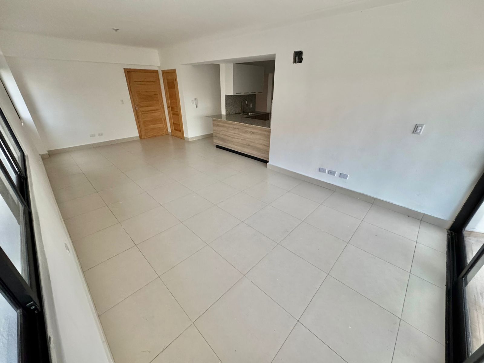 apartamentos - Vendo 2da con Terraza nueva En los Prados  4