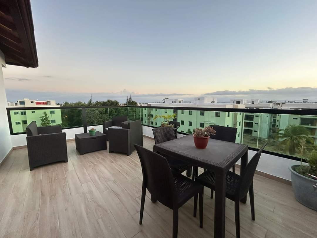 penthouses - PENTHOUSE EN VENTA EN LLANOS DE GURABO. 2