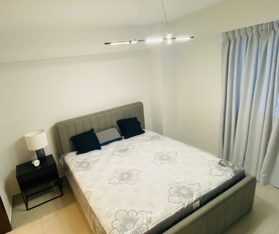 apartamentos - apartamento en la esperilla en venta  9