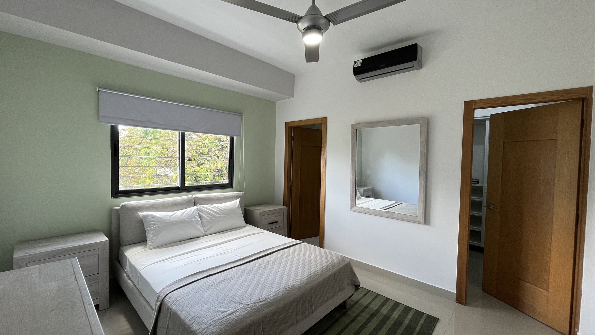 apartamentos - Arroyo Hondo Viejo amueblado 3 habitaciones 3.5 banos 2 parqueos balcon 8