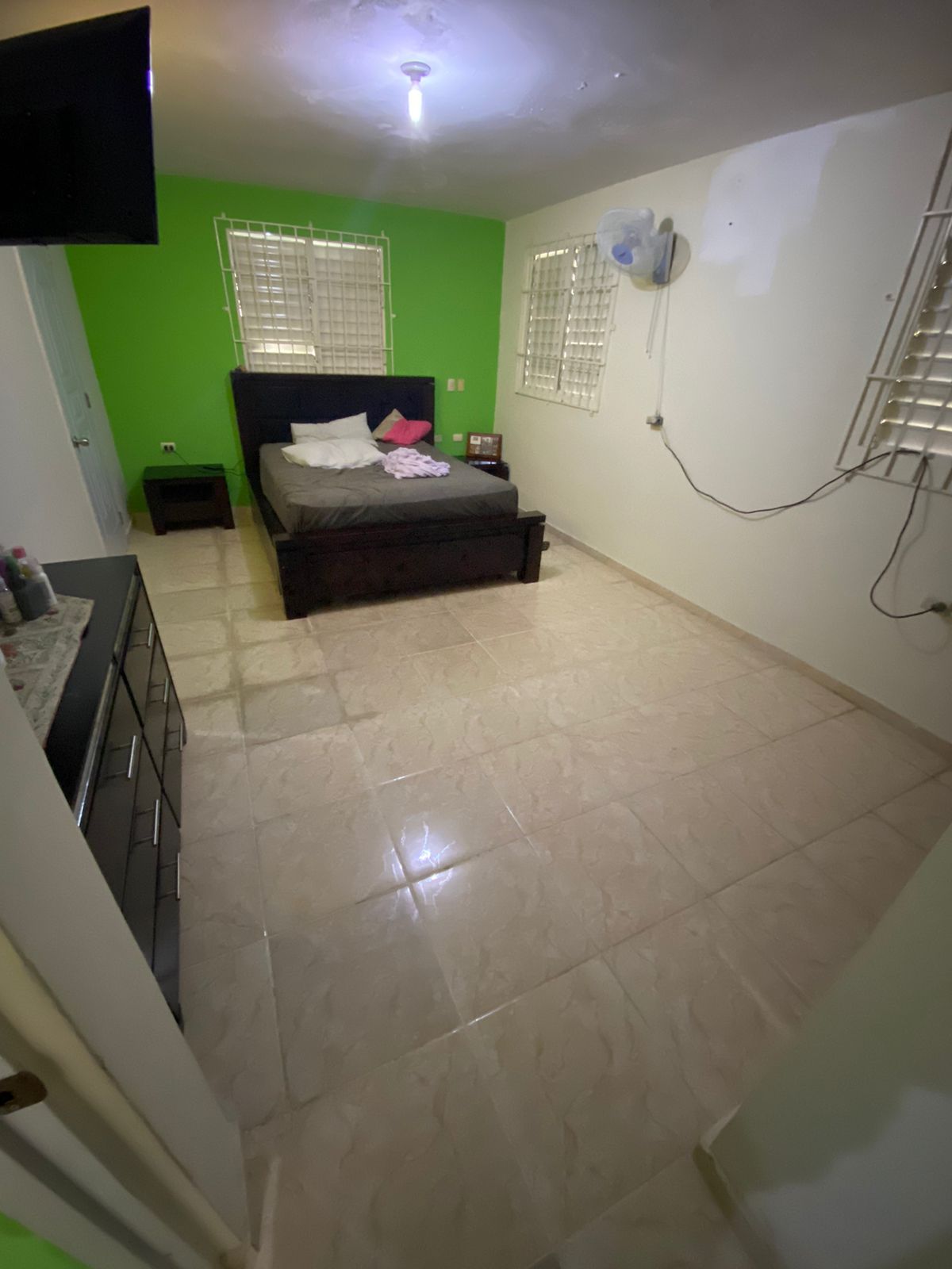 casas - Venta de casa de un nivel en el sector de lucerna Santo Domingo este Unifamiliar 4