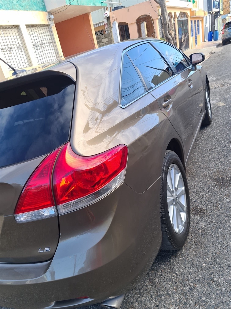 jeepetas y camionetas - Toyota Venza XLE 2012 8