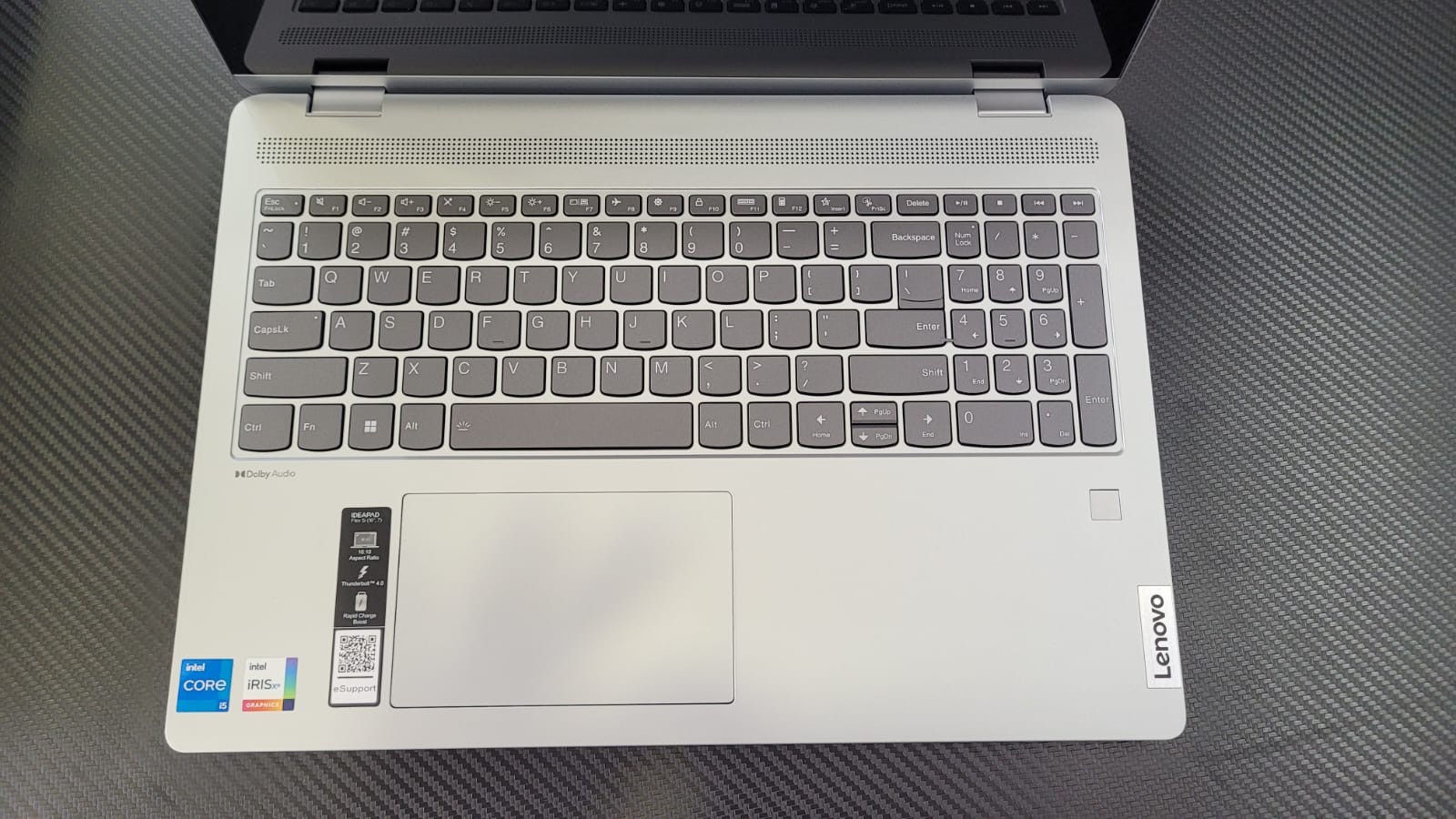computadoras y laptops - Laptop Lenovo Flex 5 , Ryzen 7, 16 PLG / 16GB / 1TB SSD , TOUCH 1