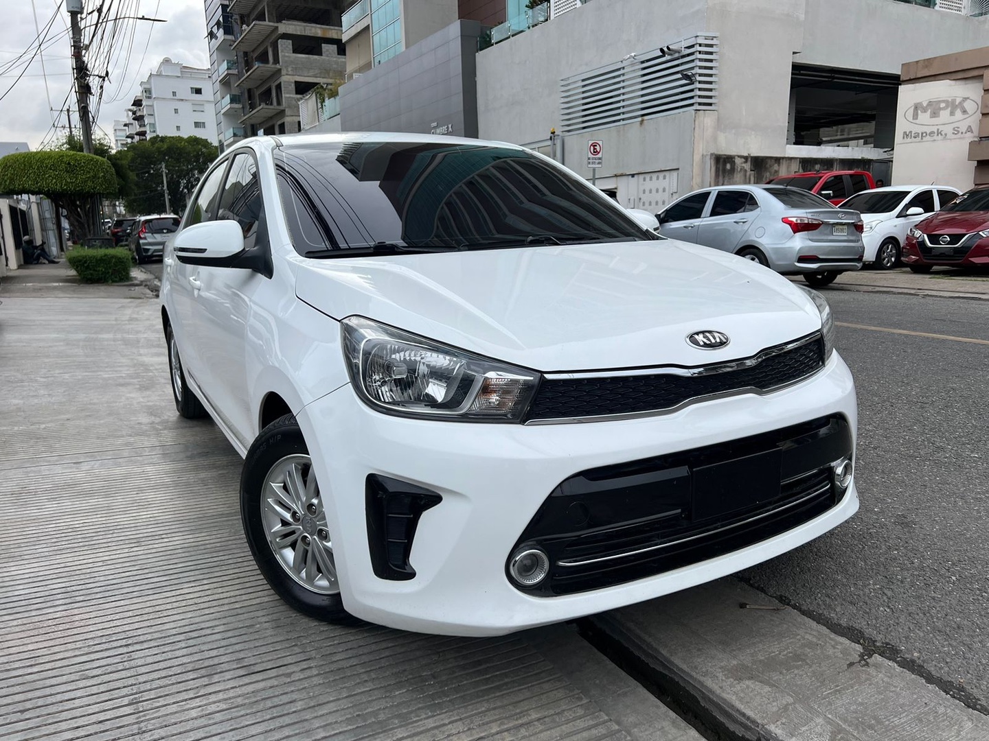 carros - KIA SOLUTO 2021 3