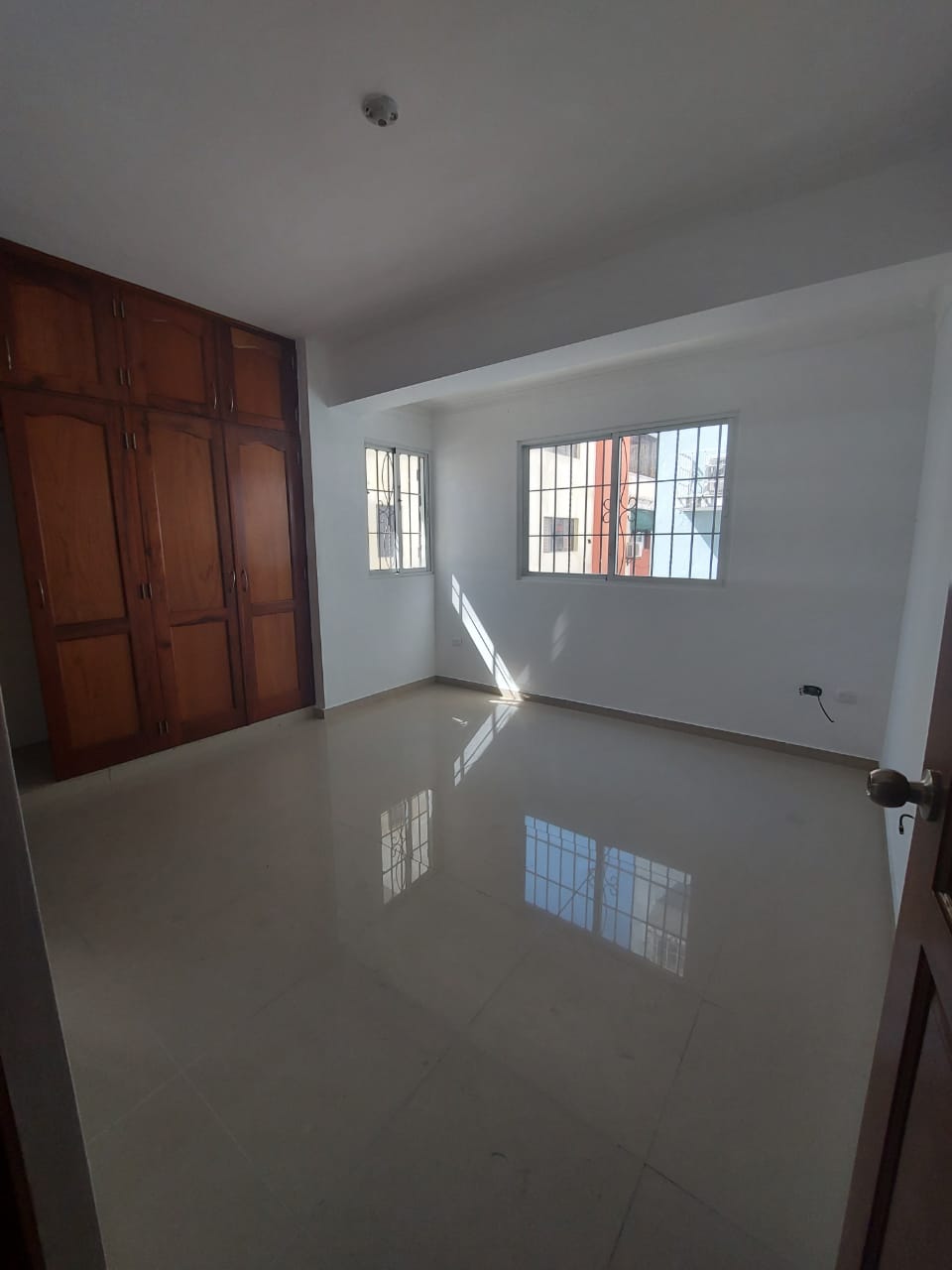 apartamentos - VENDO OPORTUNIDAD SIN INTERMEDIARIO IMPECABLE APARTAMENTO MIRADOR NORTE 5