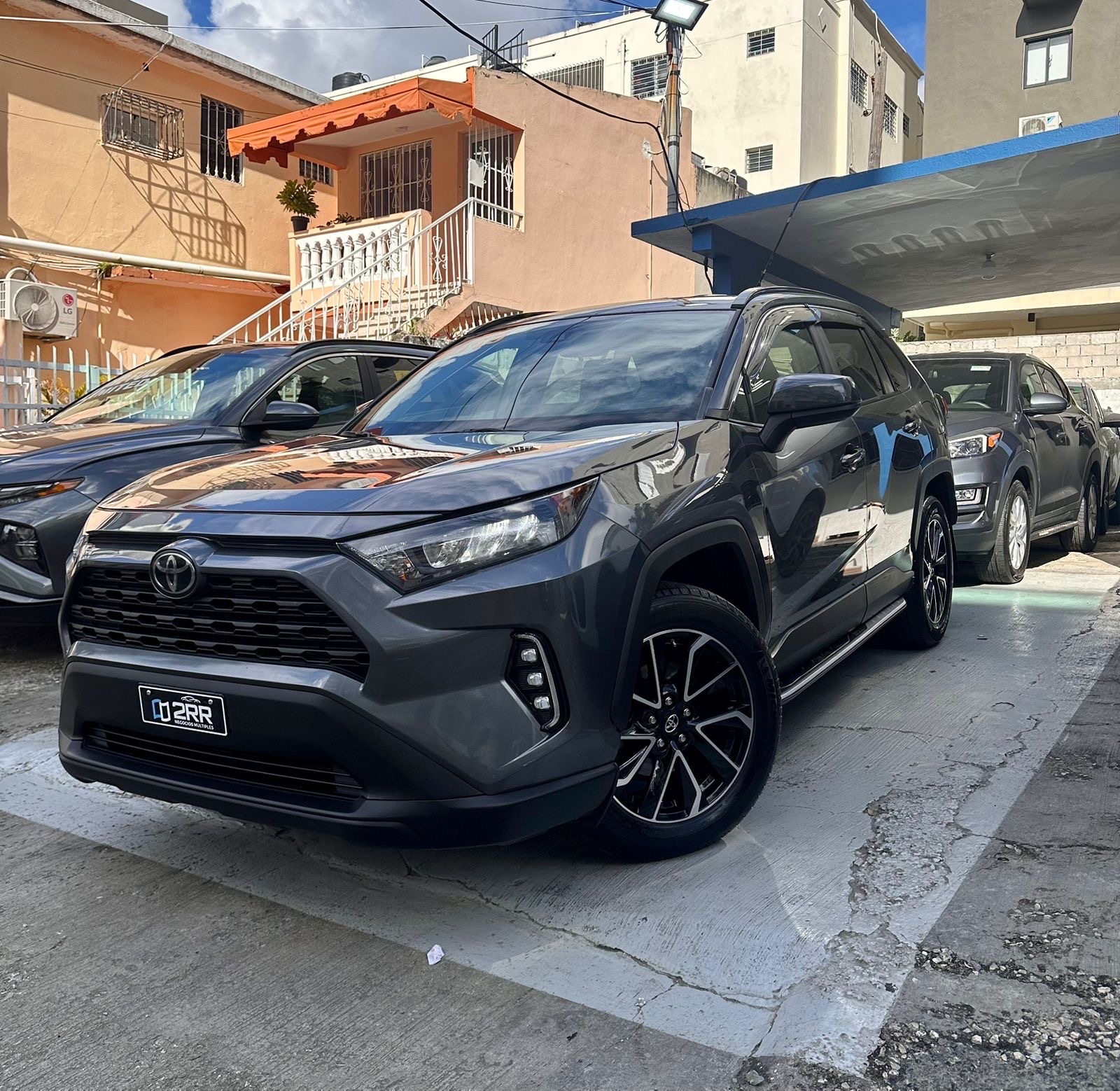 jeepetas y camionetas - Toyota Rav4 LE 2019 1