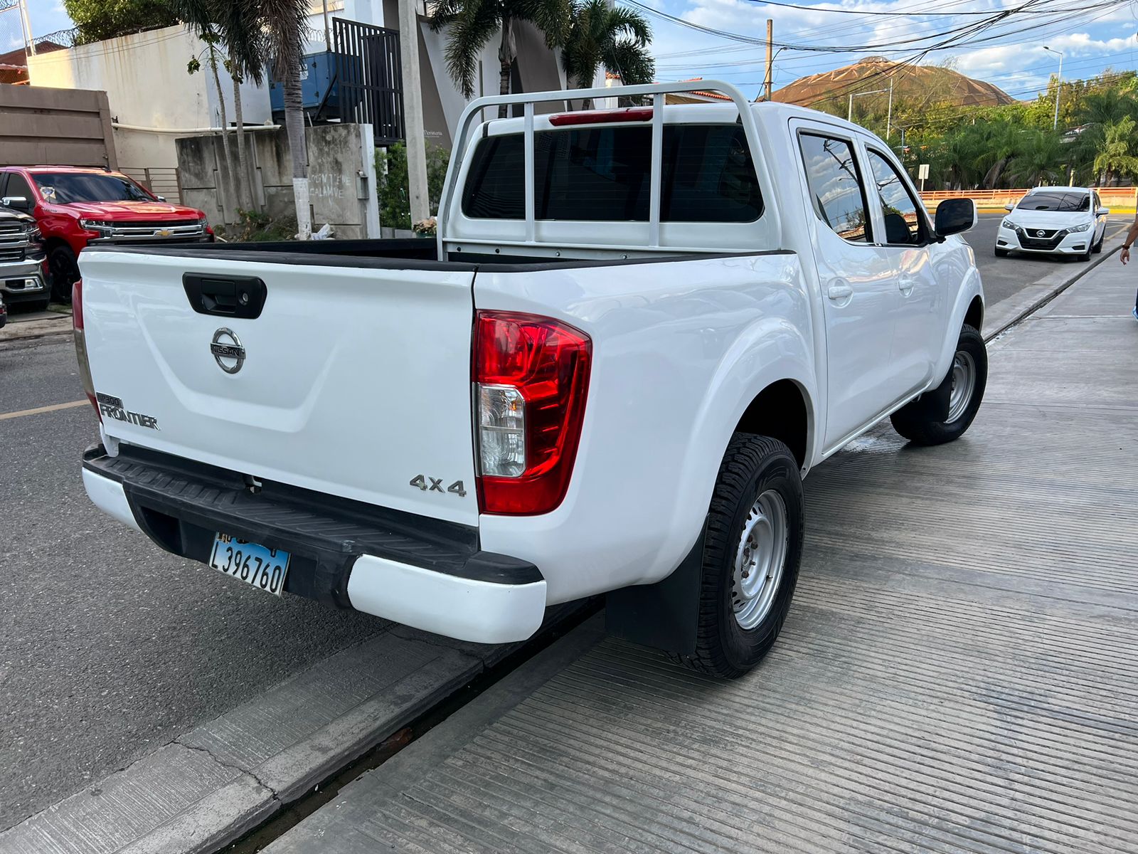 jeepetas y camionetas - NISSAN FRONTIER 2019 1