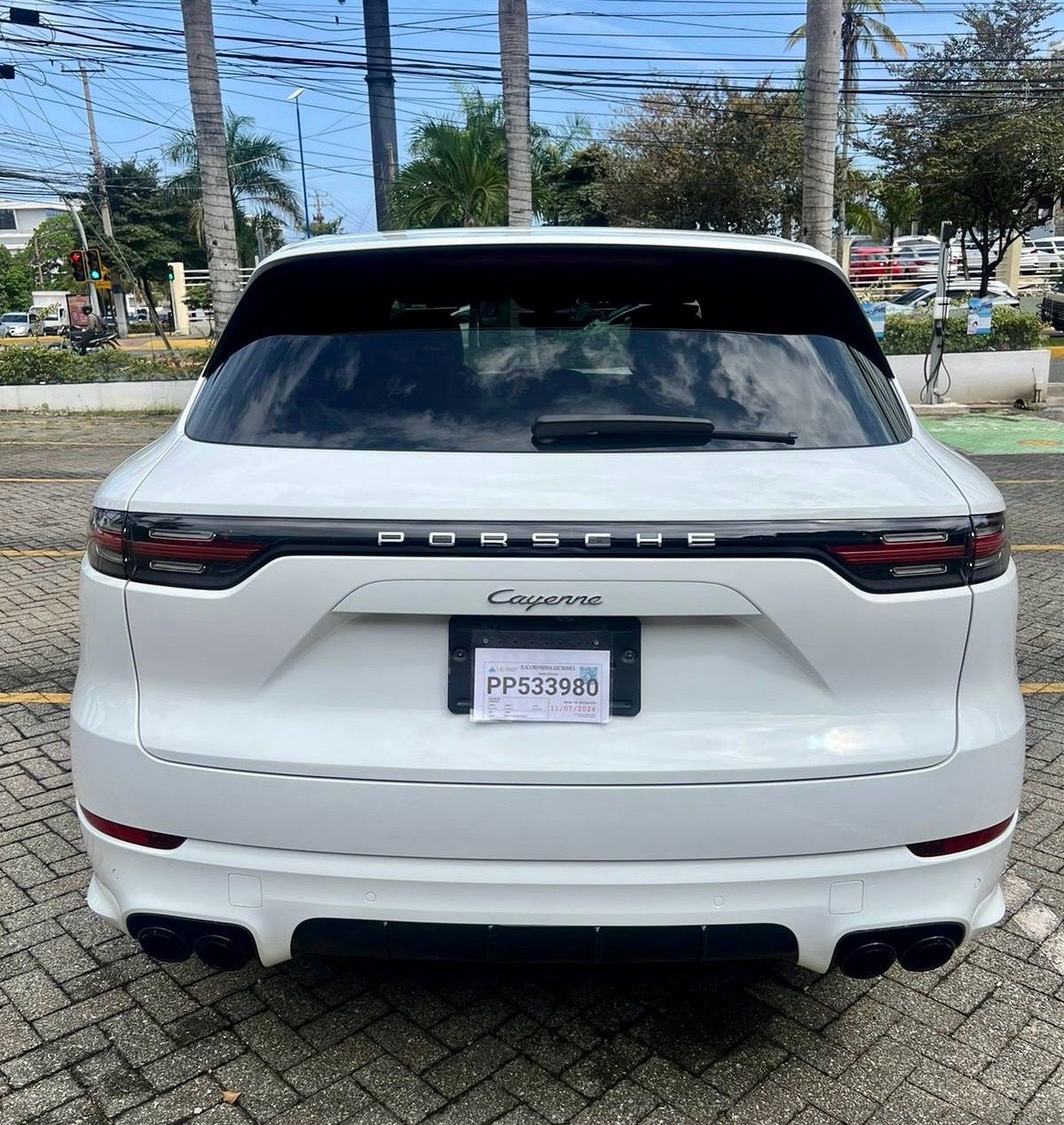 jeepetas y camionetas - Porsche cayenne 2020 impecable  6