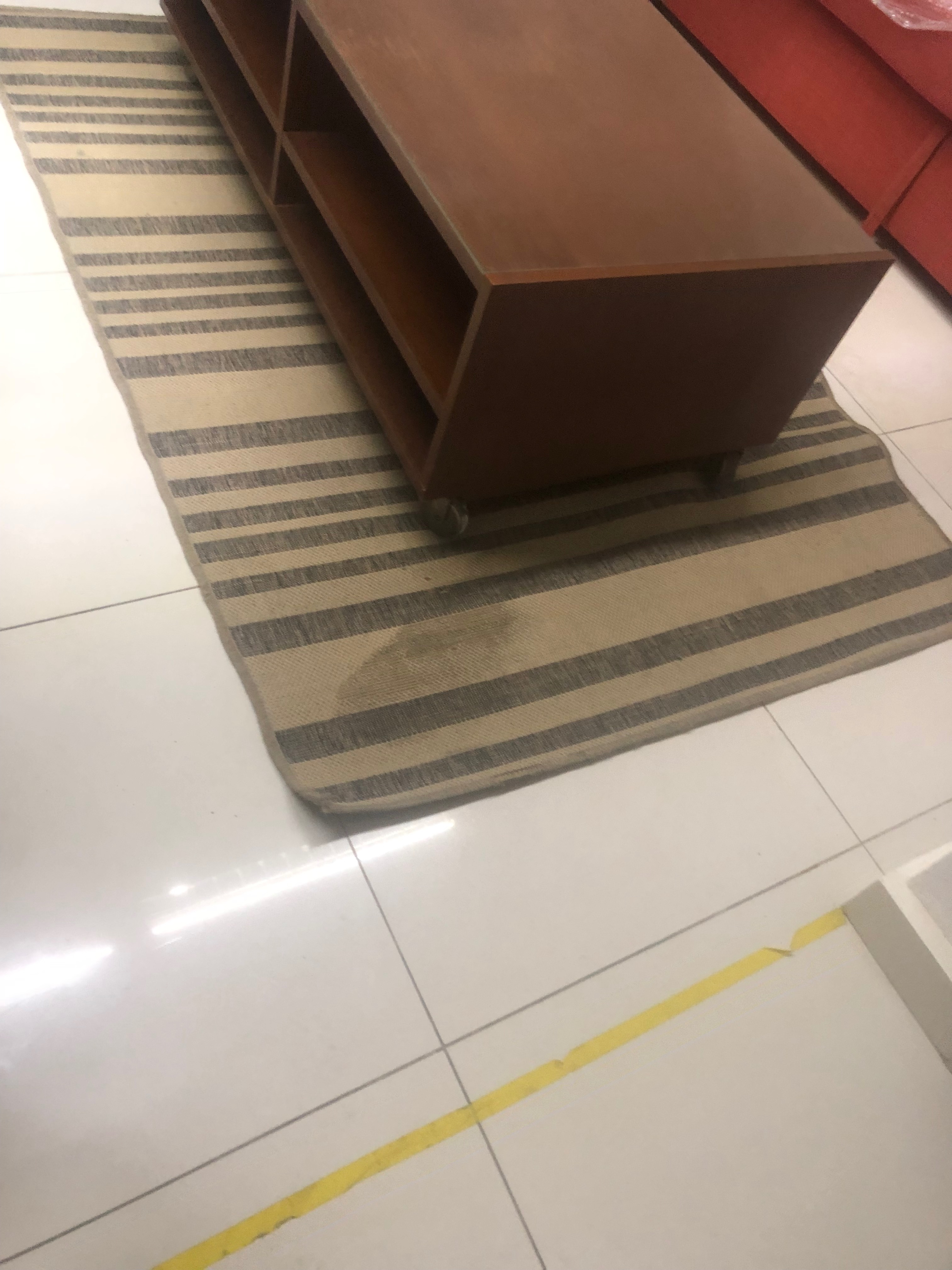 muebles y colchones - mesa de centro con ruedas 1