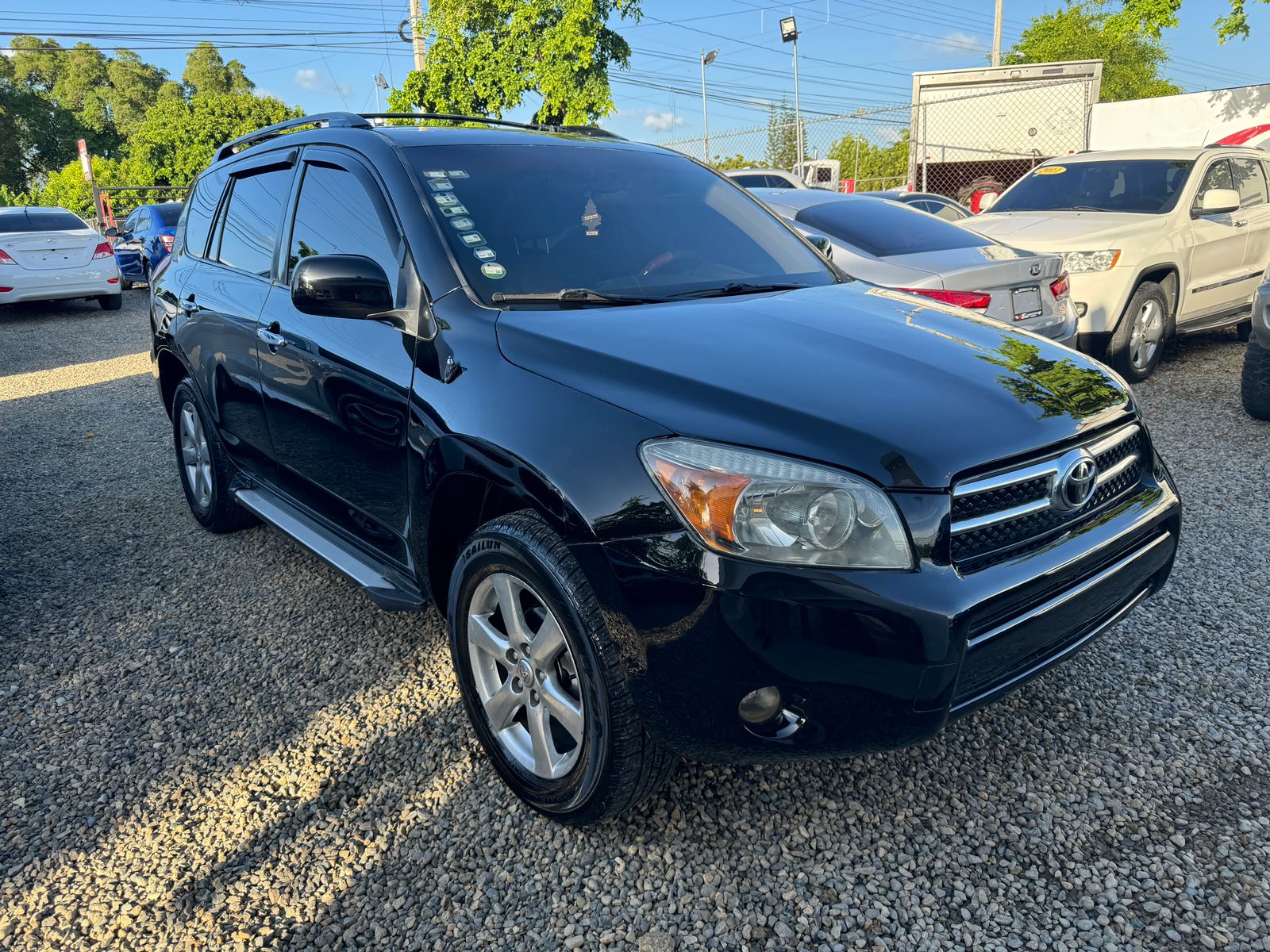 jeepetas y camionetas - Toyota rav4 2007 1