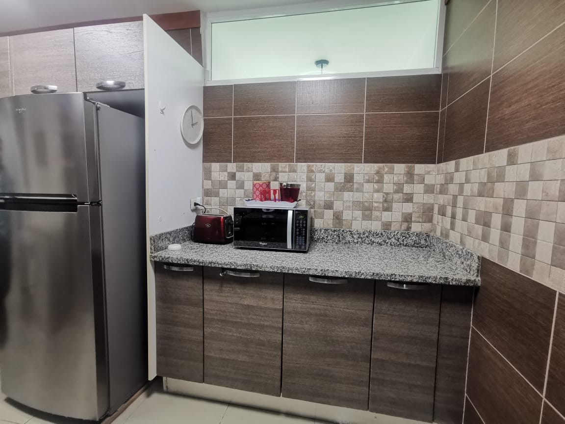 apartamentos - Apartamento en alquiler en zona exclusiva, Gazue!! 

 3