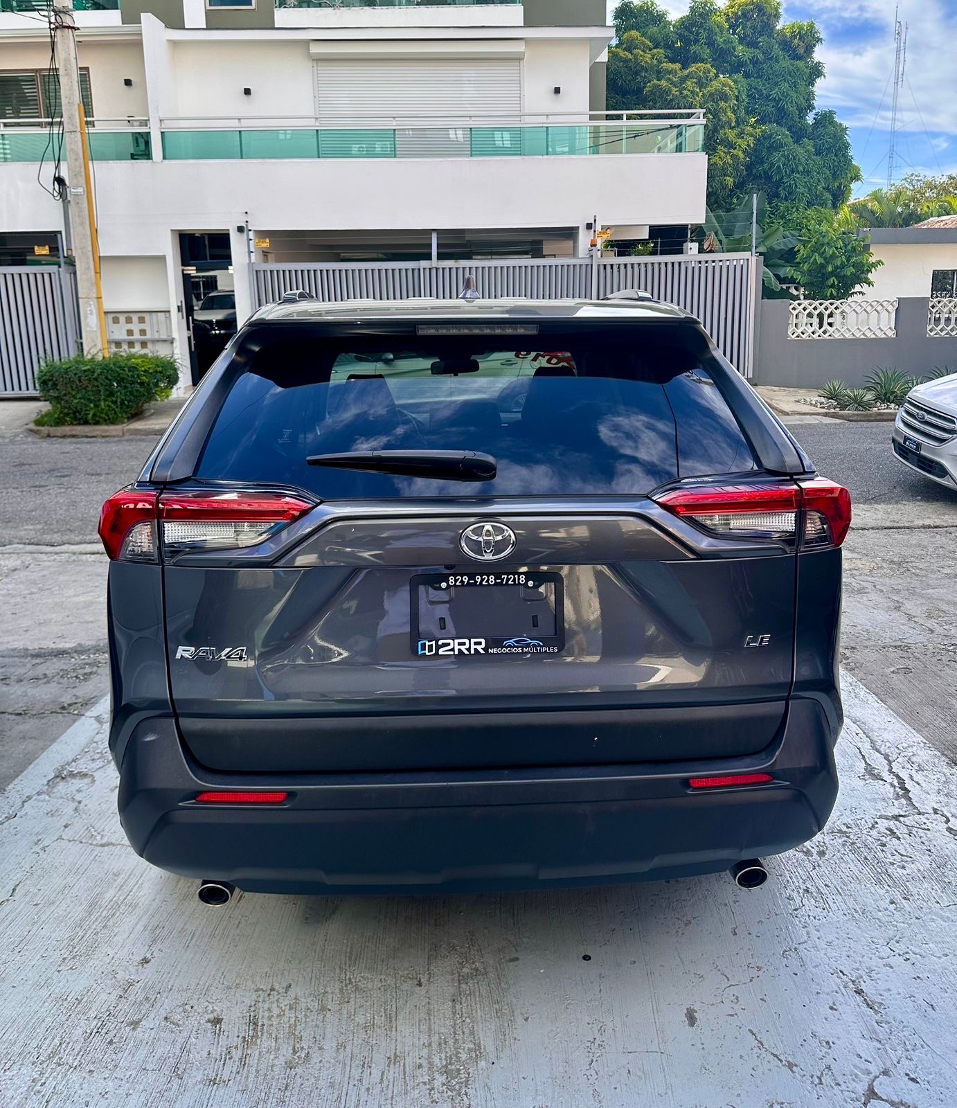 jeepetas y camionetas - Toyota Rav4 LE 2019 2