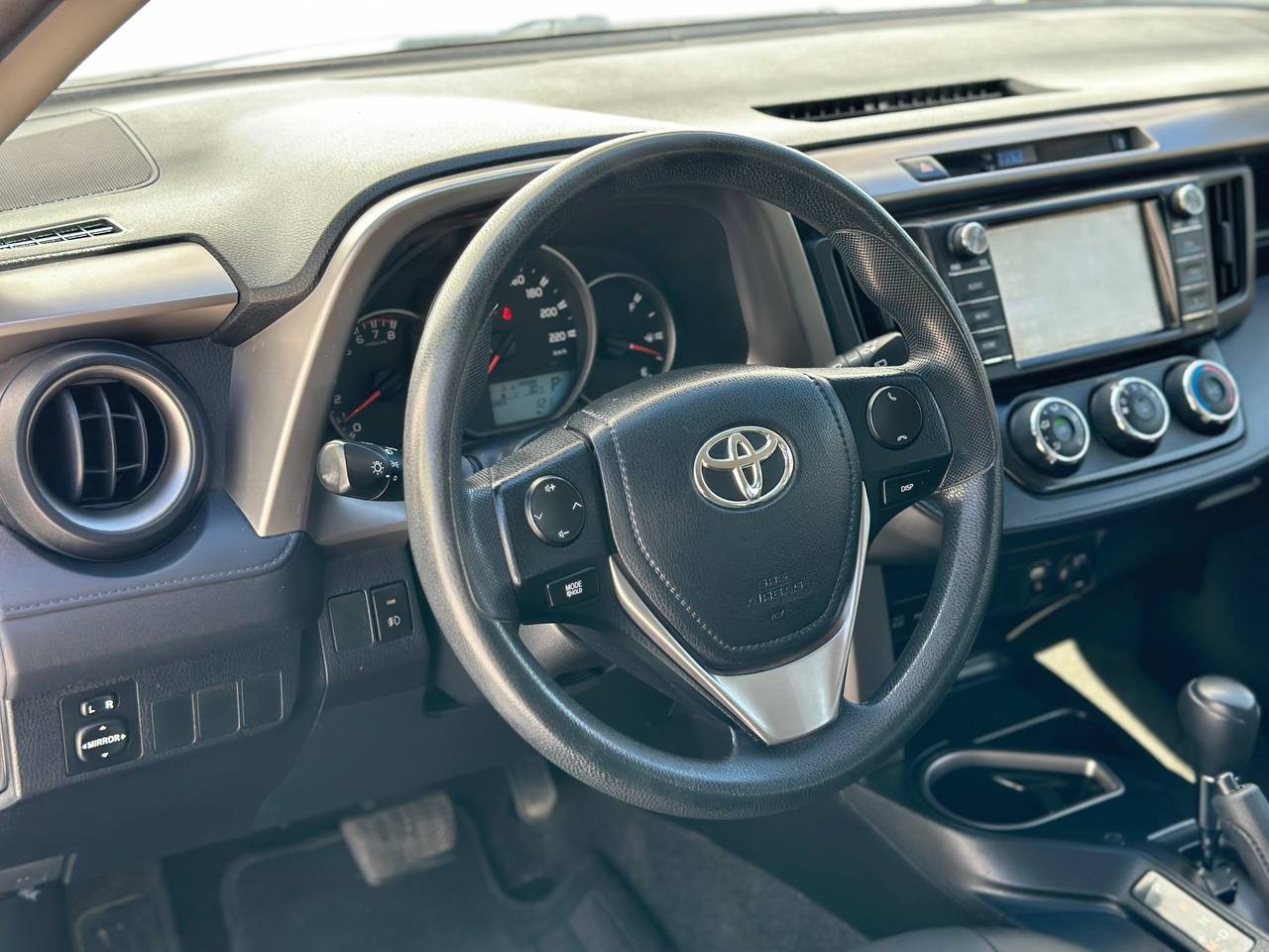 jeepetas y camionetas - TOYOTA RAV4 LE 2019DE LA CASA54mil KM 5