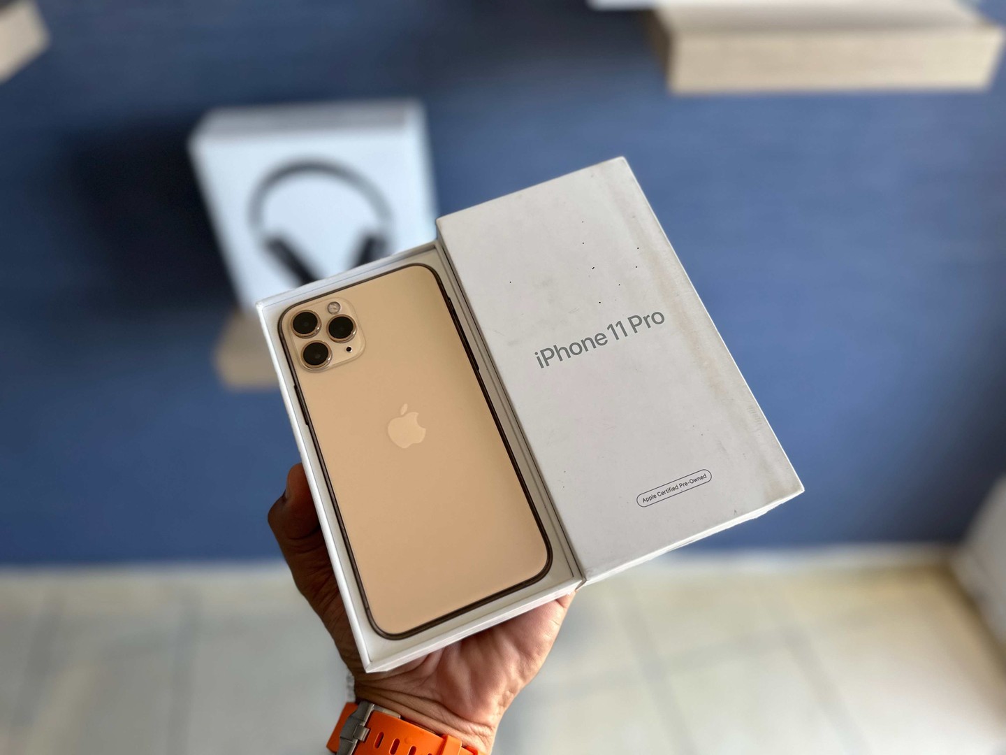 celulares y tabletas - Vendo iPhone 11 PRO 512GB Gold Como Nuevo, Desbloqueado, Garantía, $ 25,995 NEG 0