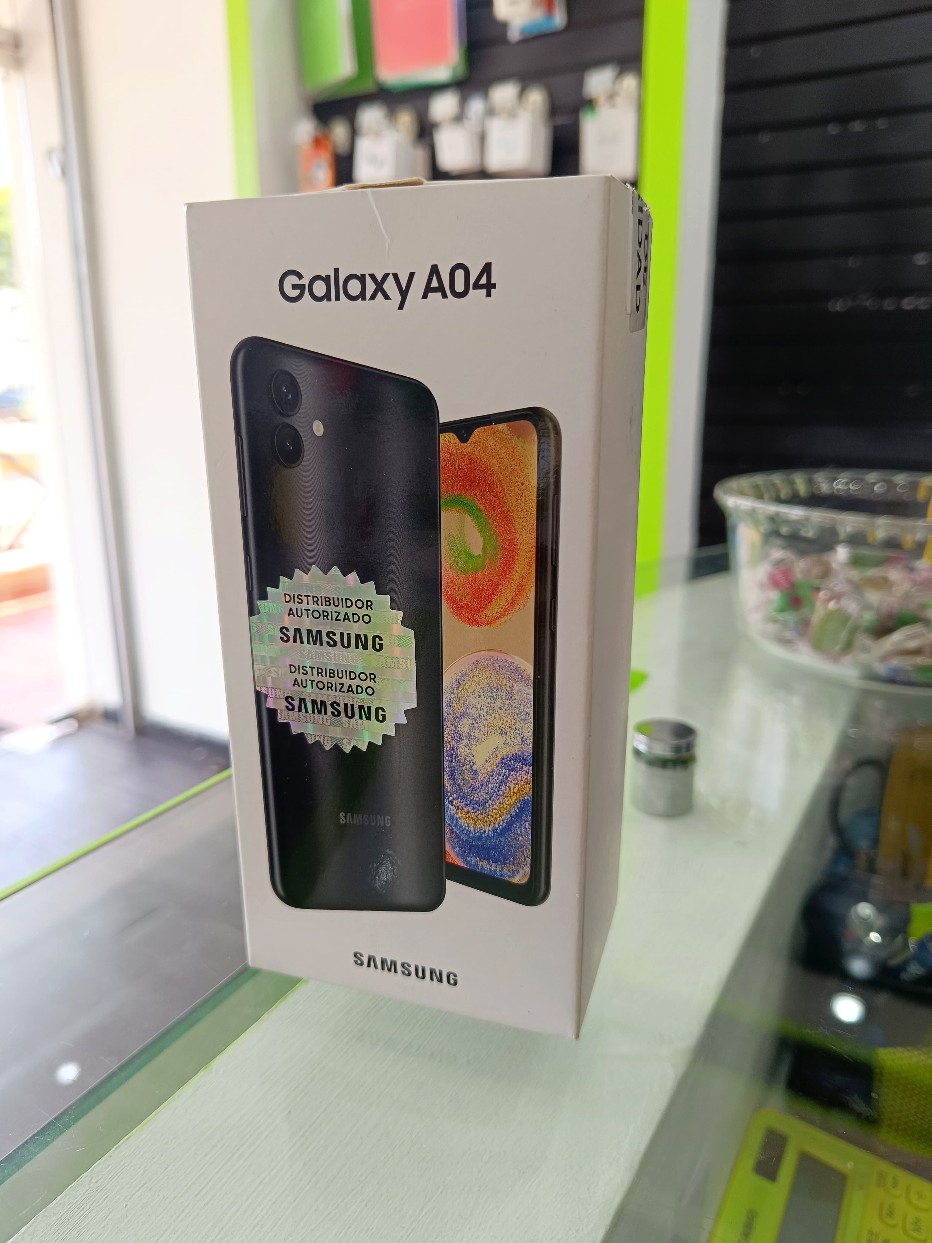 celulares y tabletas - Celular Samsung Galaxy A04 -128GB