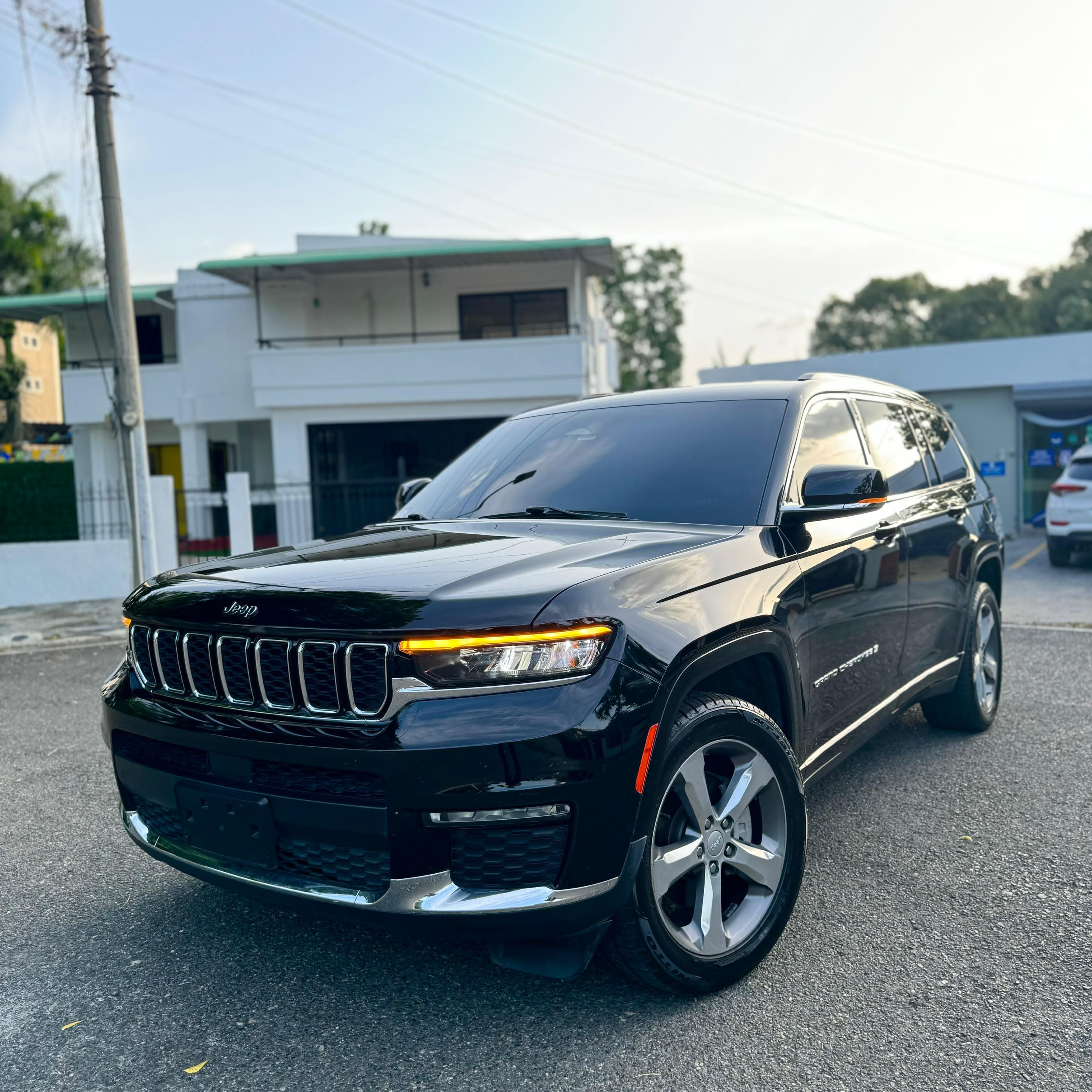 jeepetas y camionetas - jeep grand cherokee limited L 2021 0