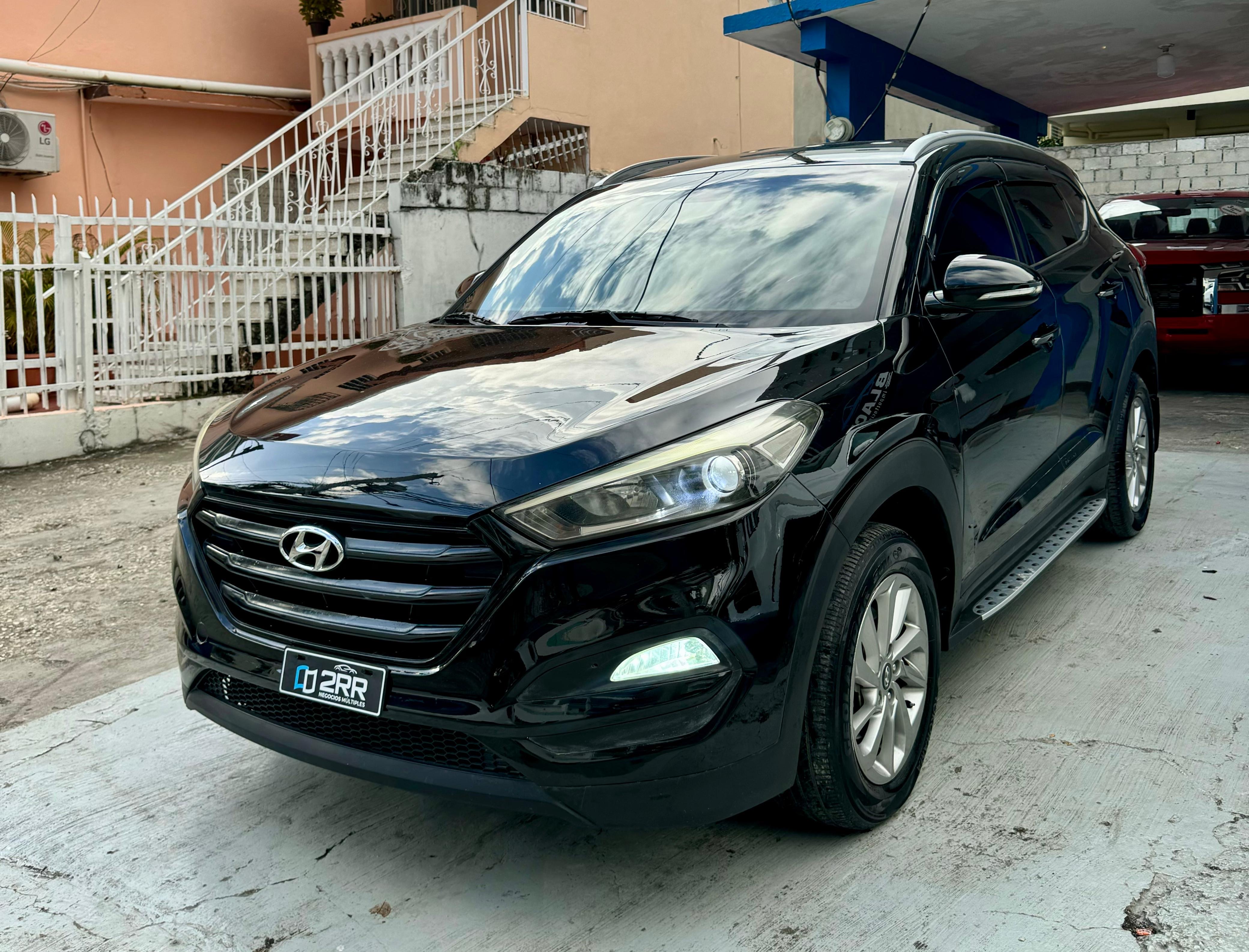 jeepetas y camionetas - Hyundai Tucson SE 2017 3