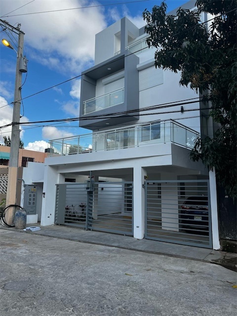 apartamentos - Apartamento en hermoso residencial Cerrado en Venta 
Santo Domingo Este $115,000 2