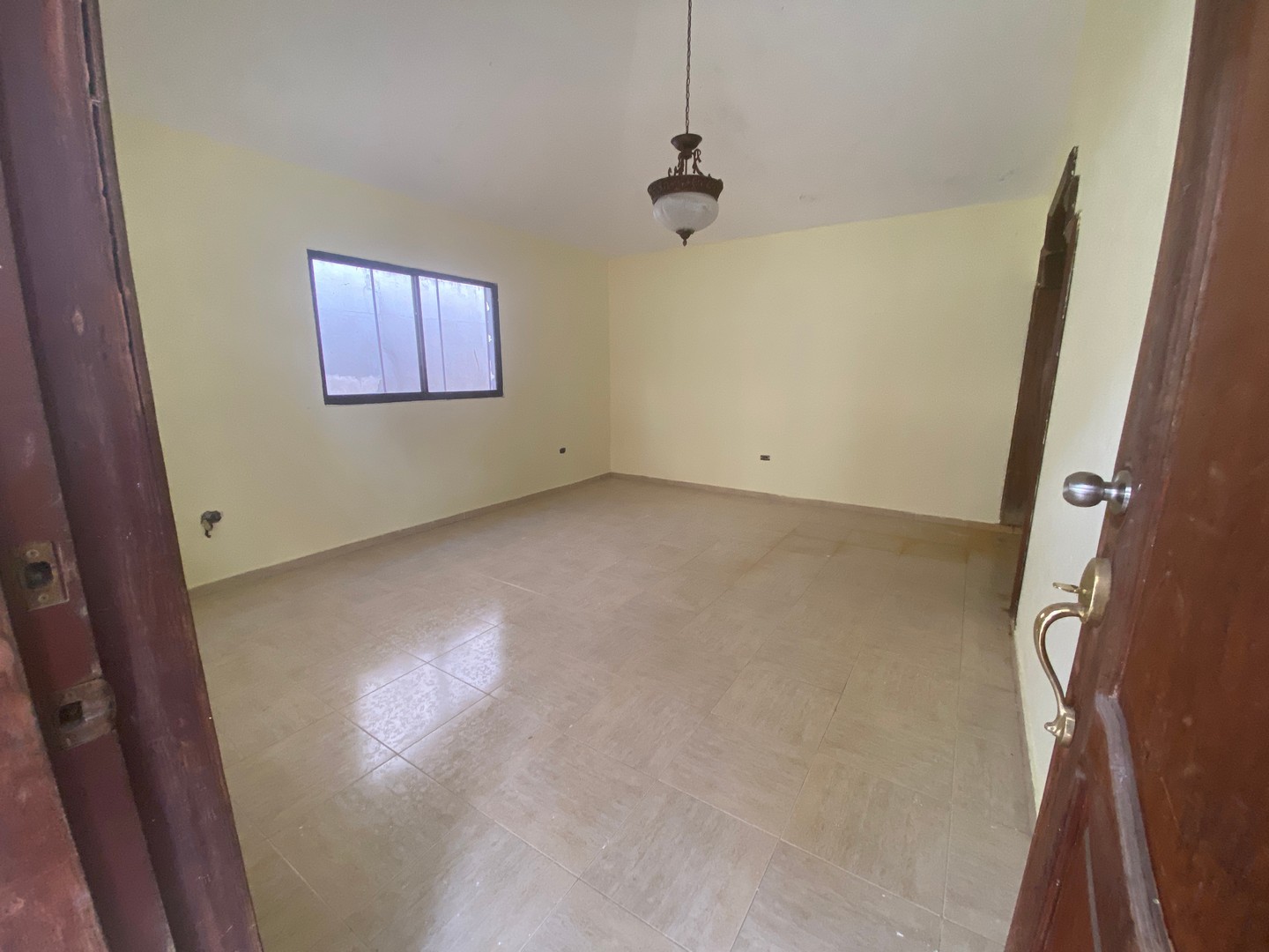 casas - Cancino, Zona residencial, Casa de una planta con 3 hab., 2 b, c/s con baño, 2 p 4