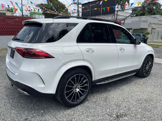 jeepetas y camionetas - Mercedes Benz GLE 350 AMG 2021 Clean Carfax
 5