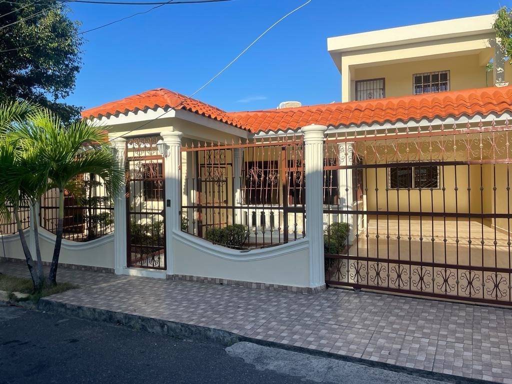 casas - Se vende casa en Ciudad Real 8