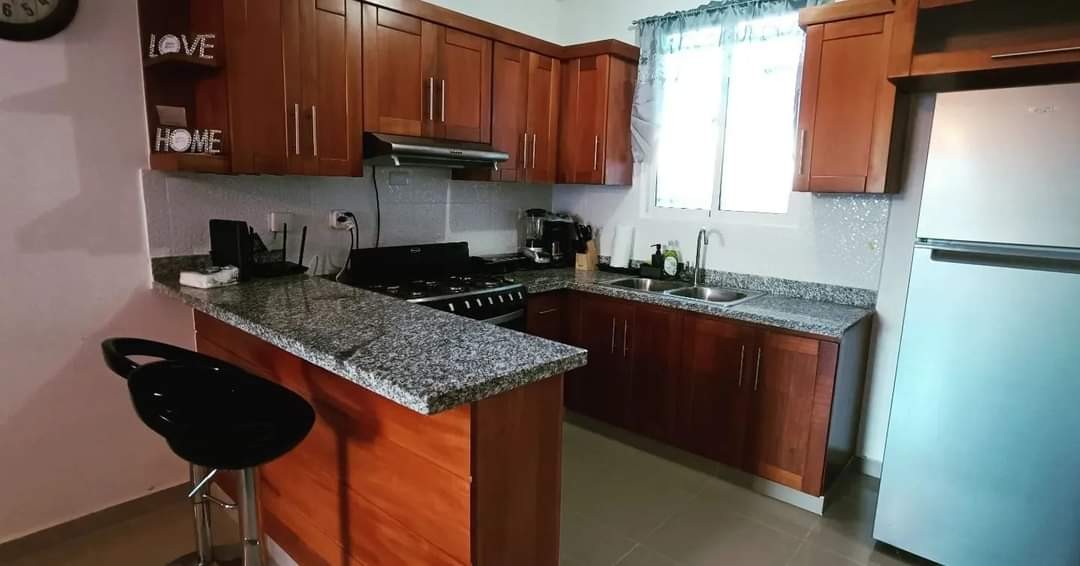 apartamentos - 1er piso amueblado en dorado 1ro  6