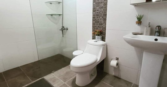apartamentos - Airbnb AMUEBLADO 1er nivel en villa olga y a dos minutos de la unión médica Sant 6