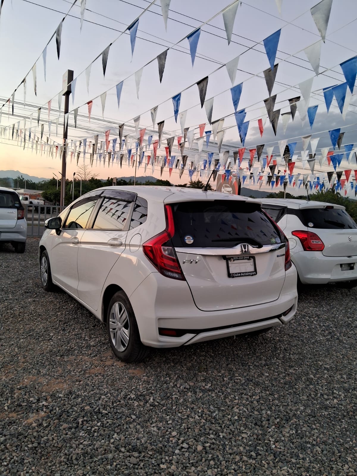 carros - Se vende Honda Fit Hibrido recién importado  3