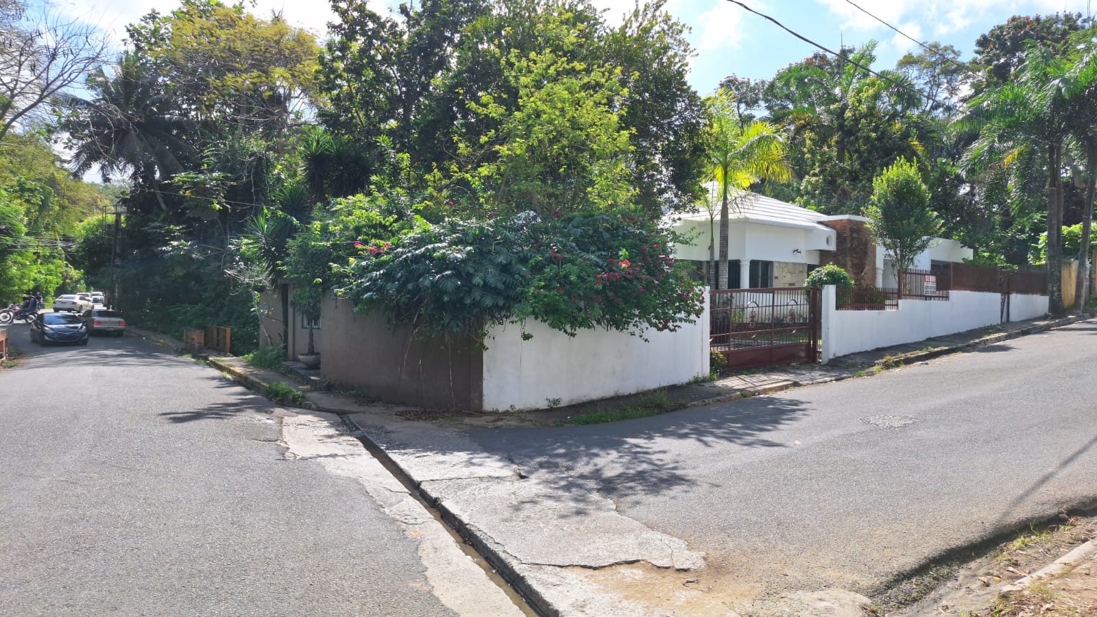 casas - Casa en Arroyo Hondo II 2