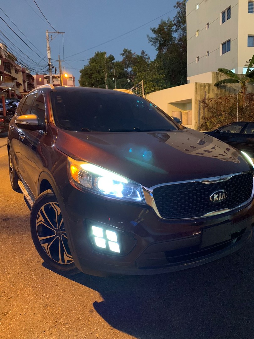 jeepetas y camionetas - Kia Sorento EX 2017 americana nitidaaaaaa