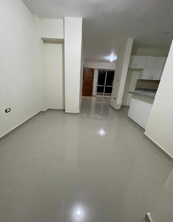 apartamentos - Av. Independencia, 3 habs, 2 parqs, no servicio, 4to piso no ascensor 2