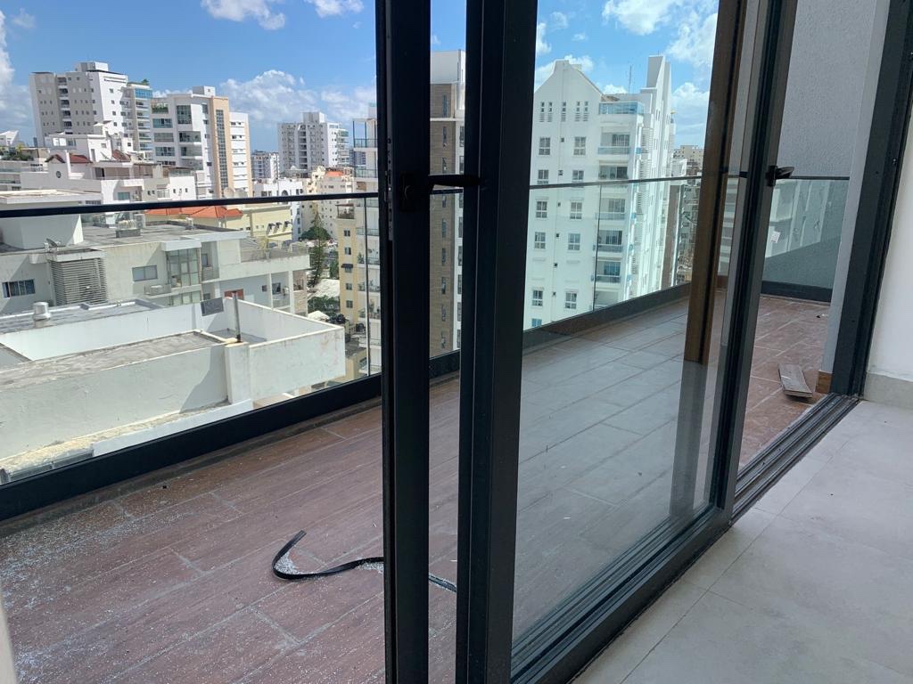 apartamentos - Apto en Naco Nuevo 178. Mts2.  3