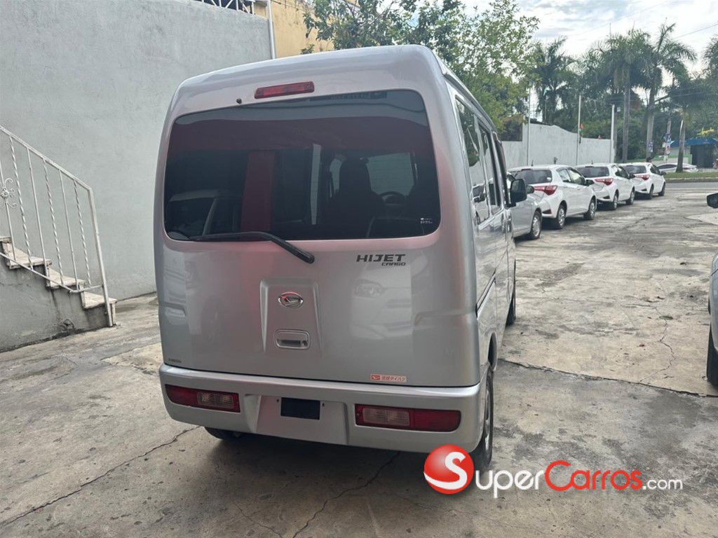 carros - Daihatsu hijet 2018  5