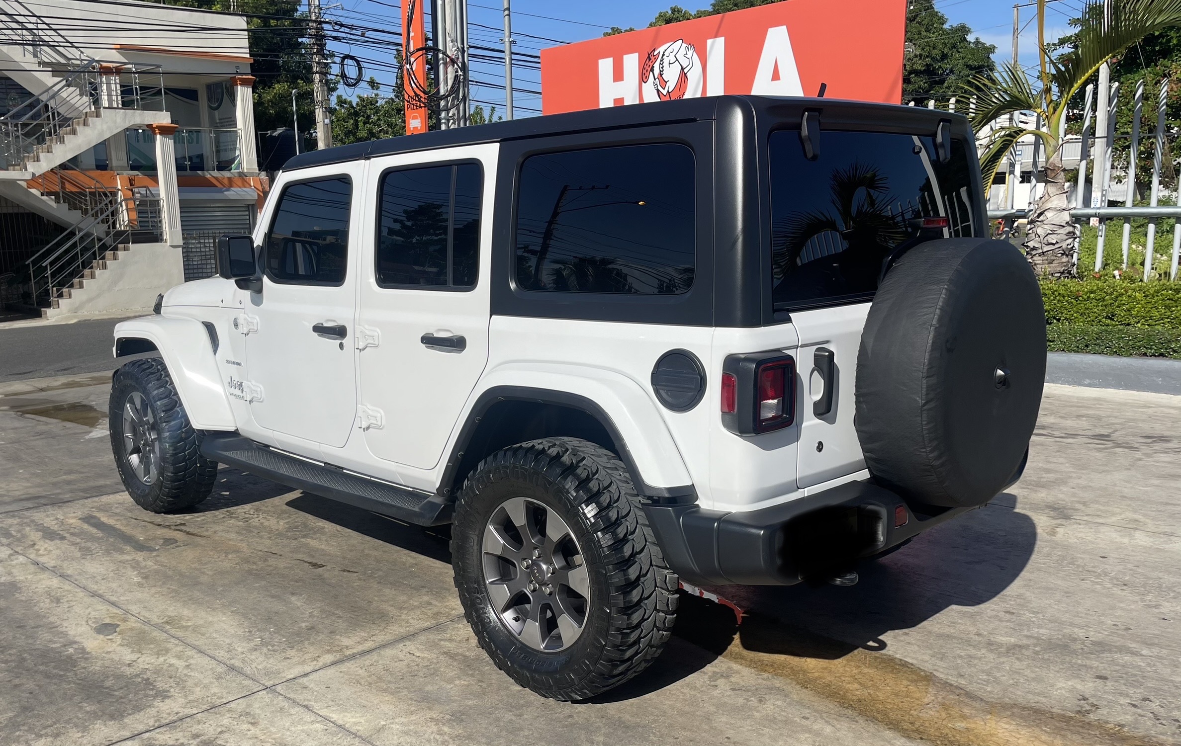 jeepetas y camionetas - 2020 Jeep Wrangler Unlimited Sahara 4