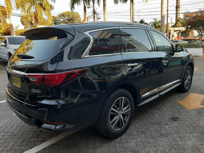 jeepetas y camionetas - Infiniti QX60 2017 impecable 3