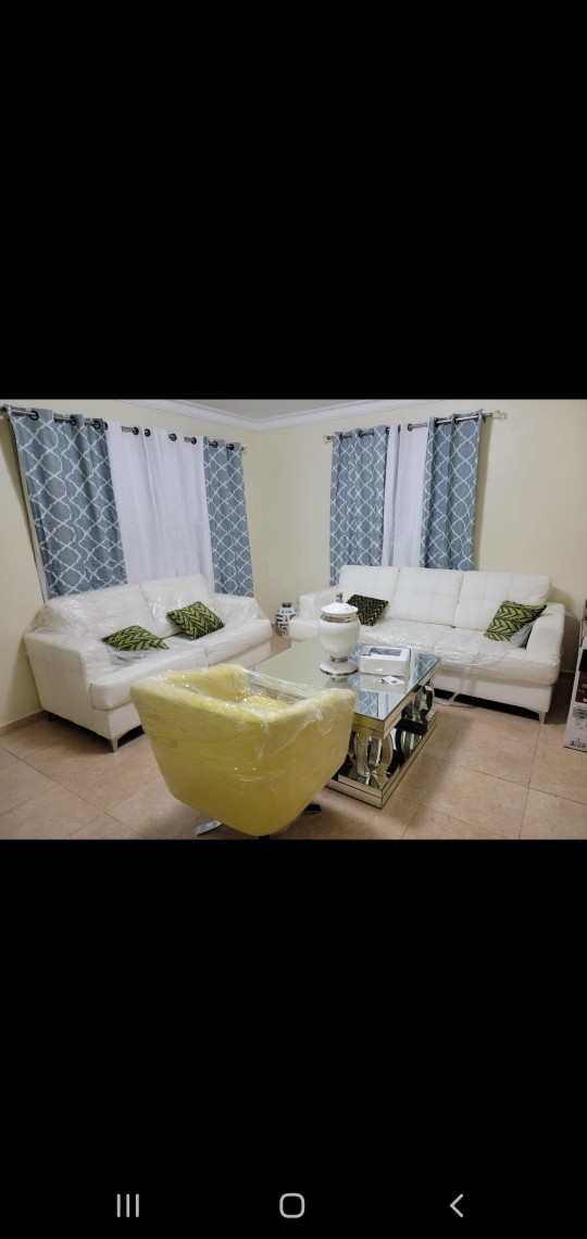 casas vacacionales y villas - Hermosa Casa En Pueblo Bavaro 1