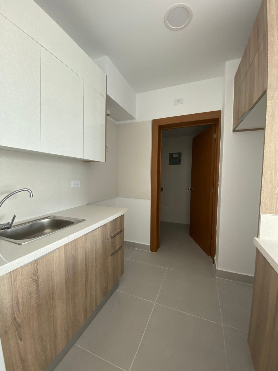 apartamentos - Apartamento en Alquiler en EVARISTO MORALES 4